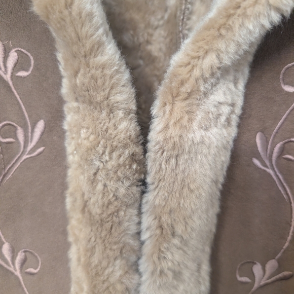 Braetan Brown Teddy-Lined Faux-Suede Jacket with Hood - Picture 3 of 10